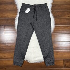 Barefoot Dreams Malibu Collection Size Medium Gray Butterchic Knit Jogger Pants